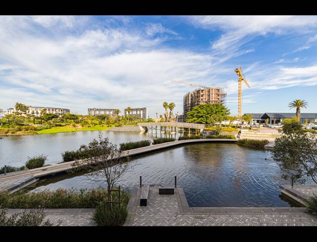 0.5 BEDROOM APARTMENT FOR SALE IN CENTURY CITY